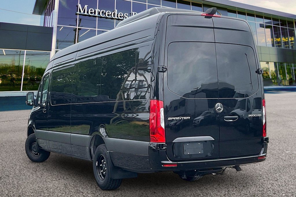 New 2026 Mercedes-Benz Sprinter 3500 image 3