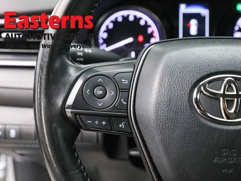 Used 2023 Toyota Camry SE image 15