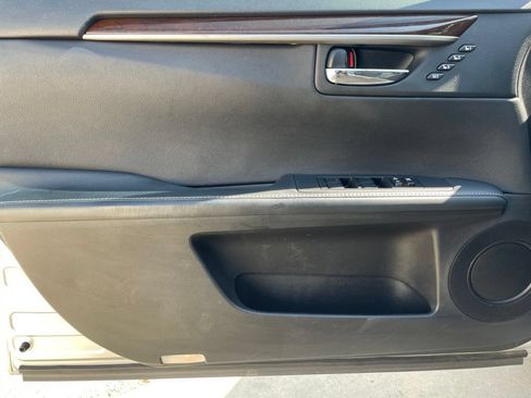 Used 2014 Lexus ES 350 w/ Premium Package FWD image 19