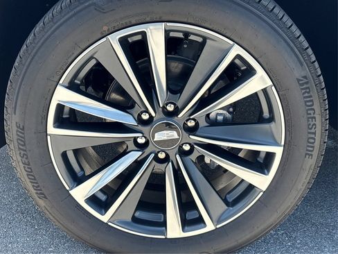 New 2026 Cadillac Escalade Sport AWD/4WD image 13