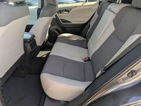 Used 2025 Toyota RAV4 XLE w/ Convenience Package image 27