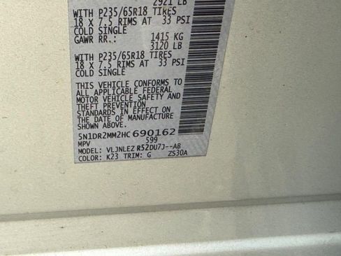Used 2017 Nissan Pathfinder SV w/ Trailer Tow Package AWD/4WD image 32