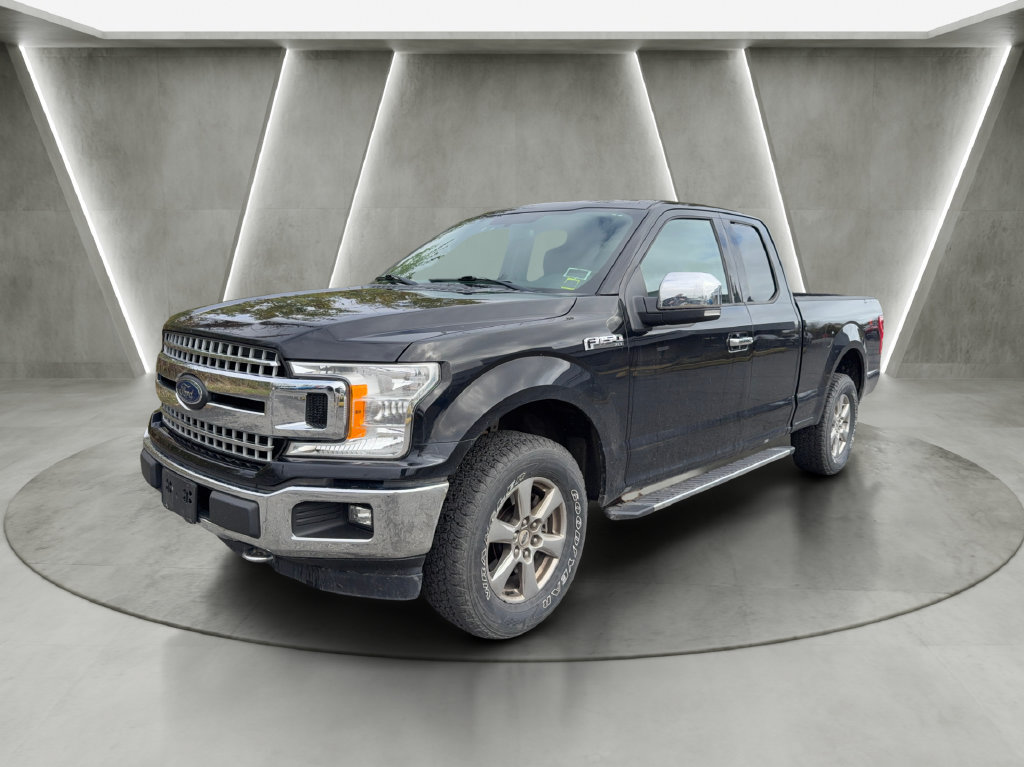 Used 2018 Ford F150 XLT w/ Equipment Group 302A Luxury AWD/4WD image 3