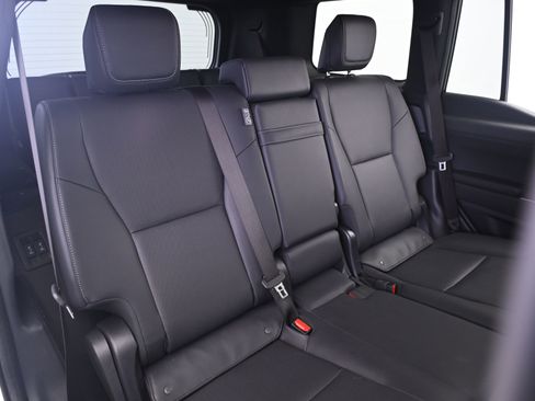 Used 2024 Lexus GX 550 w/ Accessory Package (Z1) AWD/4WD image 20