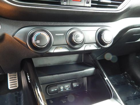 Used 2020 Kia Forte GT-Line FWD image 20