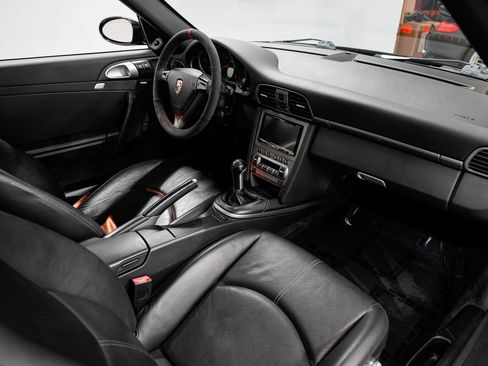 Used 2007 Porsche 911 Carrera RWD image 26