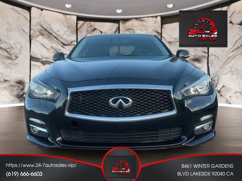 Used 2018 INFINITI Q50 Luxe w/ Essential Package (3.0T Luxe) image 2
