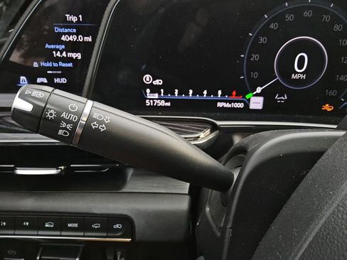 Used 2023 Cadillac Escalade ESV Sport w/ Touring Package image 27