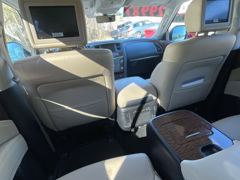 Used 2019 Nissan Armada Platinum w/ Captain's Chairs Package image 22