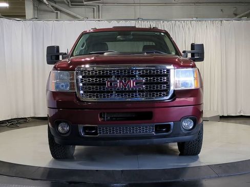 Used 2014 GMC Sierra 2500 Denali image 3