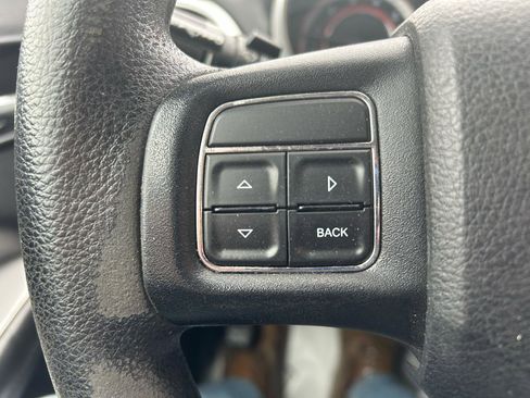 Used 2013 Dodge Journey SXT w/ Flexible Seating Group FWD image 19
