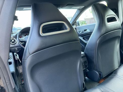 Used 2019 Mercedes-Benz CLA 250 4MATIC image 19