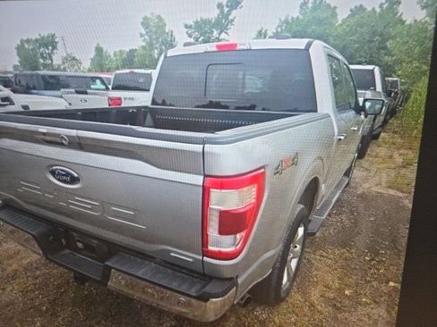 Used 2021 Ford F150 Lariat AWD/4WD image 3