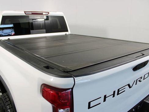 Used 2020 Chevrolet Silverado 2500 LTZ w/ LTZ Plus Package image 43