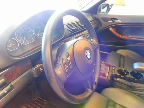 Used 2006 BMW 330Ci Convertible image 24