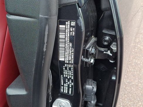 Certified 2023 Maserati Levante GT AWD/4WD image 27