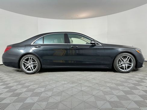 Used 2019 Mercedes-Benz S 560 4MATIC Sedan image 32