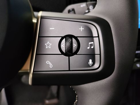 New 2026 MINI Cooper 2-Door Hardtop image 15