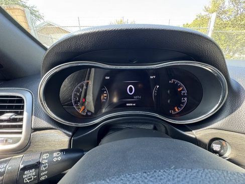 Used 2018 Jeep Grand Cherokee Laredo RWD image 23