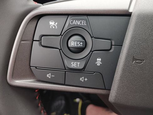 New 2026 Nissan Sentra SR w/ Floor Mat Package FWD image 29
