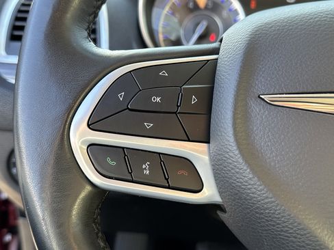 Used 2021 Chrysler 300 Touring w/ Sport Appearance Package image 29