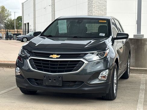 Used 2020 Chevrolet Equinox LT image 1