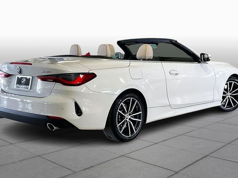 Certified 2023 BMW 430i Convertible w/ Convenience Package image 13