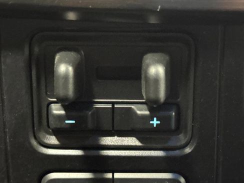 Used 2024 Ford F250 Lariat w/ Sport Appearance Package image 26