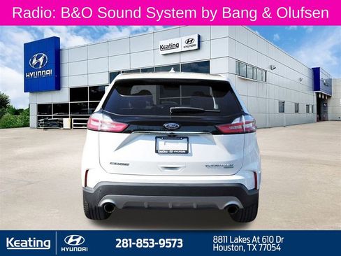 Used 2019 Ford Edge Titanium w/ Equipment Group 301A image 6