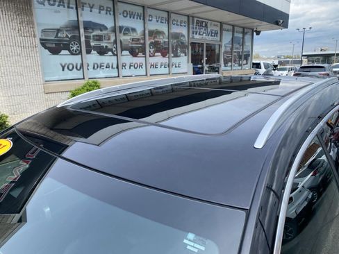 Used 2021 Cadillac XT5 Premium Luxury w/ LPO, Floor Liner Package AWD/4WD image 13