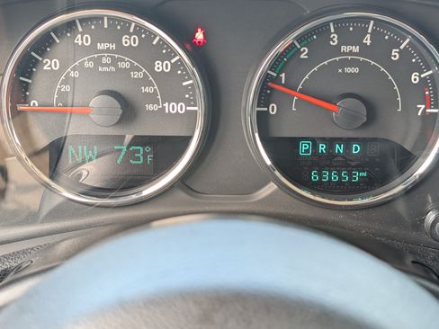 Used 2016 Jeep Wrangler Unlimited Sport AWD/4WD image 24