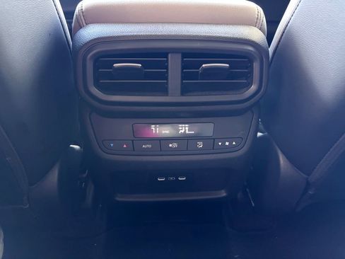Used 2024 Honda Pilot EX-L image 18