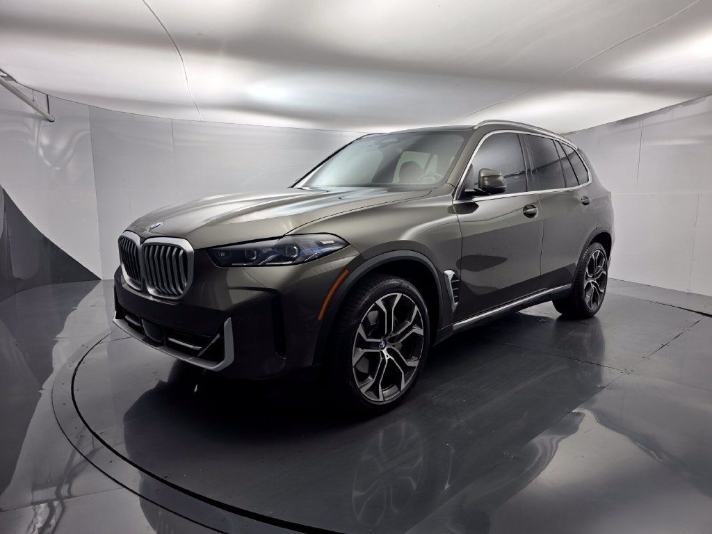 Used 2024 BMW X5 sDrive40i w/ Premium Package RWD image 8