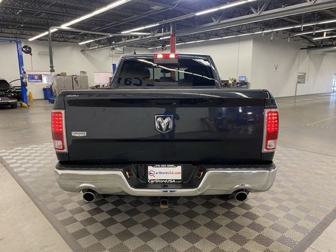 Used 2018 RAM 1500 Laramie image 9