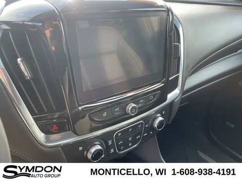 Used 2023 Chevrolet Traverse Premier w/ Redline Edition image 28