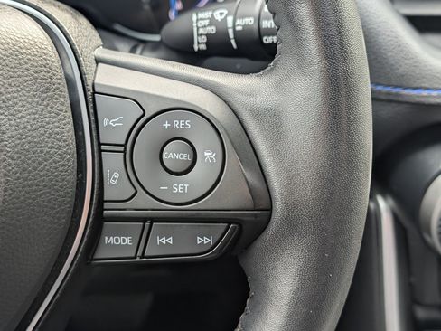 Used 2022 Toyota RAV4 XSE image 25