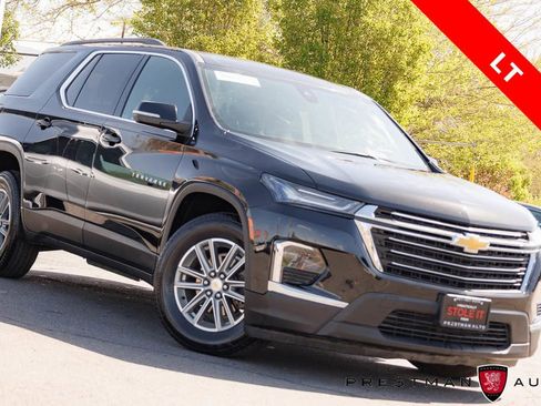 Used 2023 Chevrolet Traverse LT FWD image 1