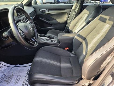 Used 2022 Honda Civic Sport image 8