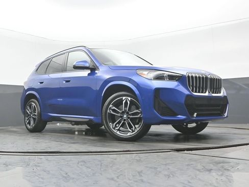 Used 2023 BMW X1 xDrive28i w/ Premium Package image 28