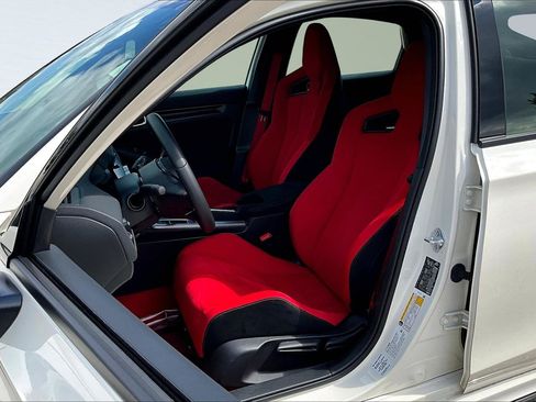 Used 2024 Honda Civic Type R image 14
