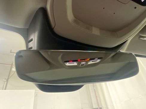 Used 2025 Volvo S60 B5 Core FWD image 26