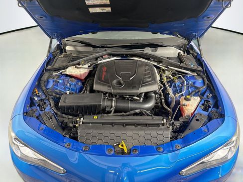 Used 2018 Alfa Romeo Giulia Ti Sport w/ Quick Order Package 22U Sport image 39