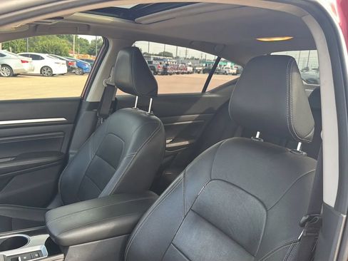 Used 2020 Nissan Altima 2.5 SL FWD image 98