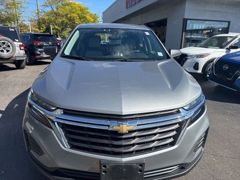 Used 2023 Chevrolet Equinox LS image 7