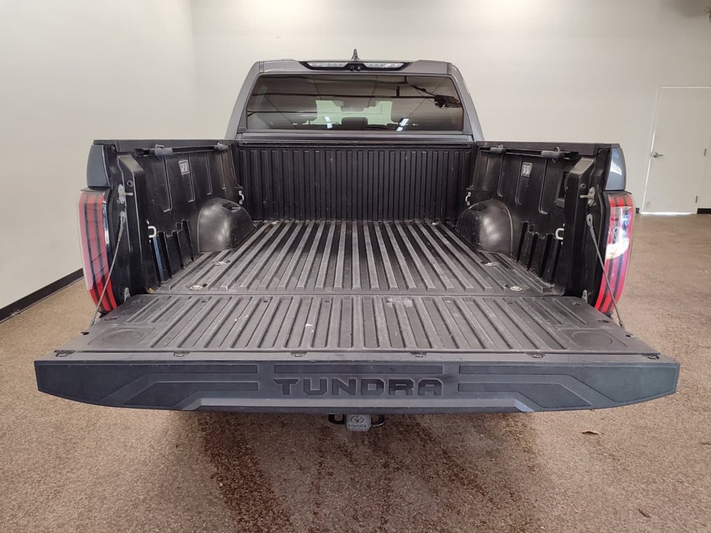 Used 2023 Toyota Tundra Platinum AWD/4WD image 5