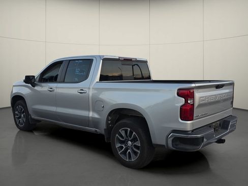 Used 2022 Chevrolet Silverado 1500 LT w/ Safety Package RWD image 6