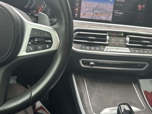 Used 2021 BMW X5 M50i w/ Premium Package AWD/4WD image 23