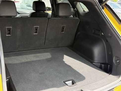 Used 2022 Chevrolet Blazer RS w/ Enhanced Convenience Package FWD image 26