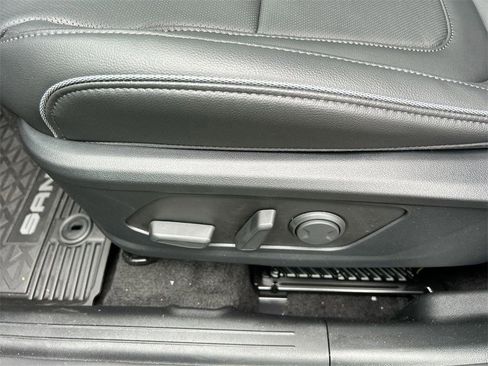 New 2026 Hyundai Santa Cruz Limited image 24