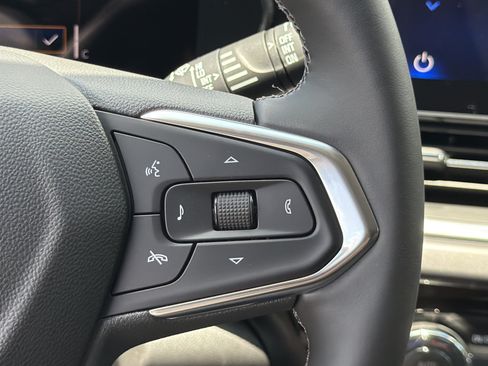 New 2026 Chevrolet Trax ACTIV w/ Driver Confidence Package FWD image 25